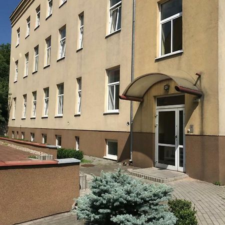 Clarus Mons Studio Hostel Częstochowa Екстериор снимка