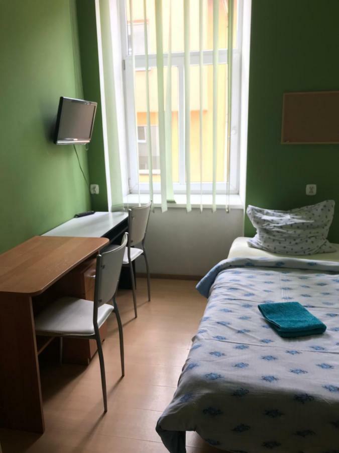 Clarus Mons Studio Hostel Częstochowa Екстериор снимка